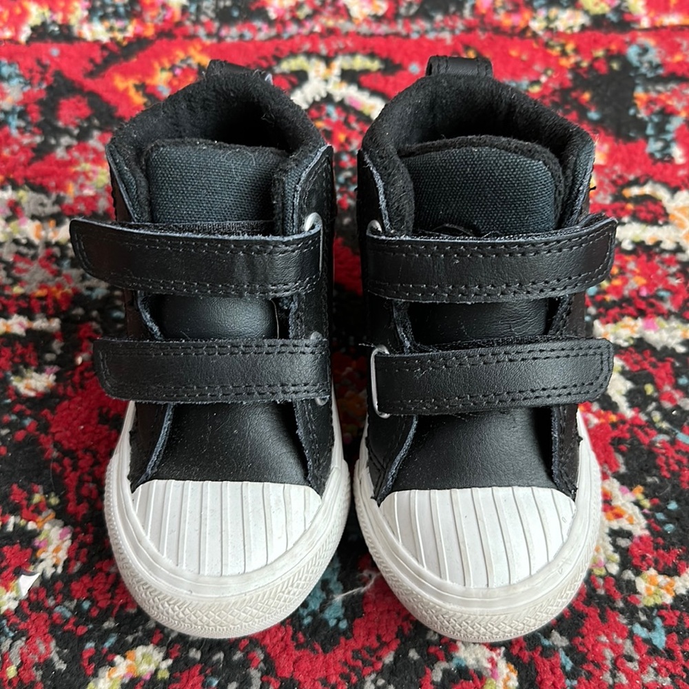Converse chuck taylor Bekshire size 5
